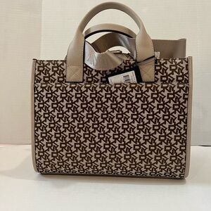DKNY Hadlee tote with stripe khaki and brown medium size handbag with DKNY Logo.